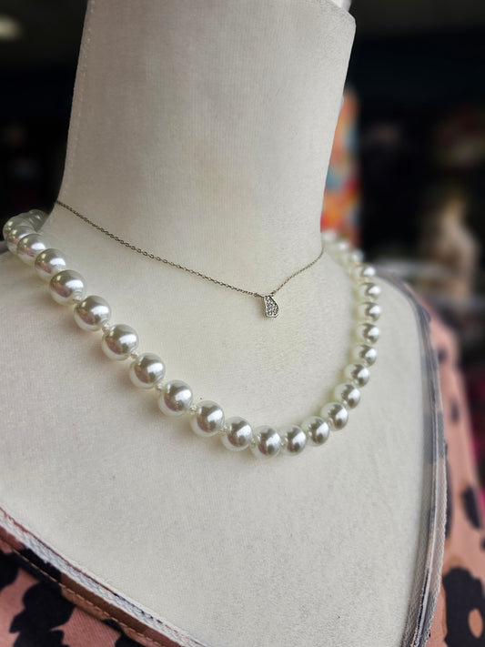 White Pearl Choker Necklace with Earrings